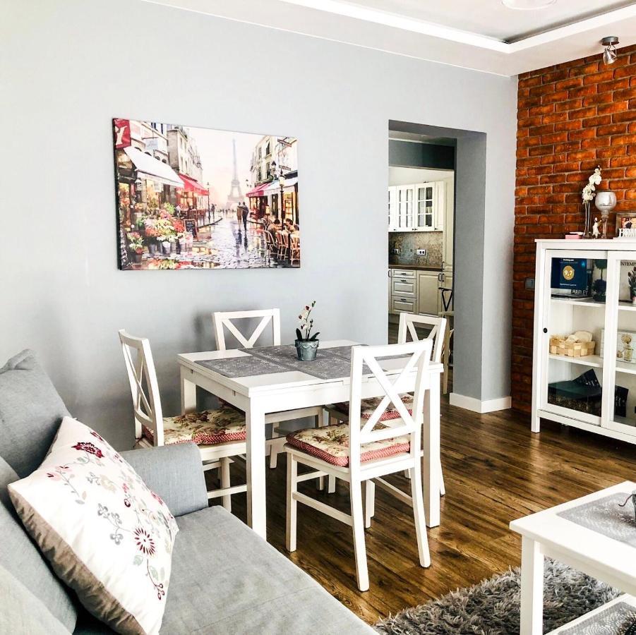 Apartament Luscinia Z 2 Sypialniami Krakow Dış mekan fotoğraf